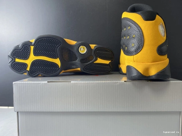 13 AR4390-035 League High Air Retro Jordan Oregon 0923